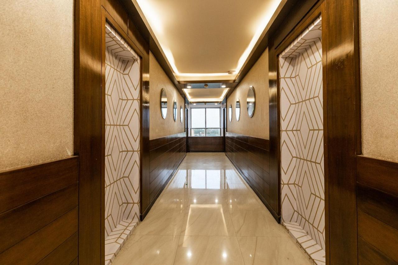 Clubhouse Nami Residency, Ahmedabad Hotel Kültér fotó