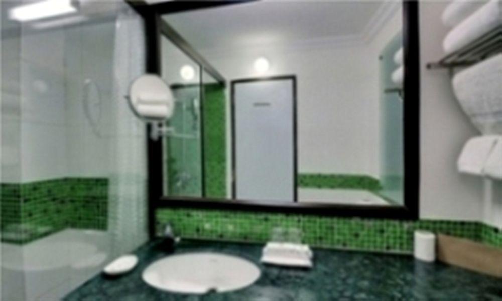 Clubhouse Nami Residency, Ahmedabad Hotel Kültér fotó