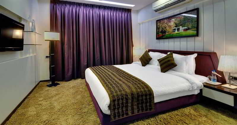 Clubhouse Nami Residency, Ahmedabad Hotel Kültér fotó