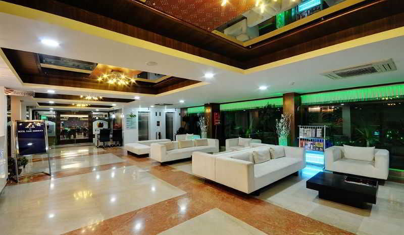 Clubhouse Nami Residency, Ahmedabad Hotel Kültér fotó